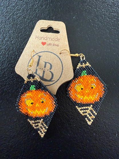 Boucles d’Oreilles Citrouille Halloween – Bijoux Miyuki Faits Main