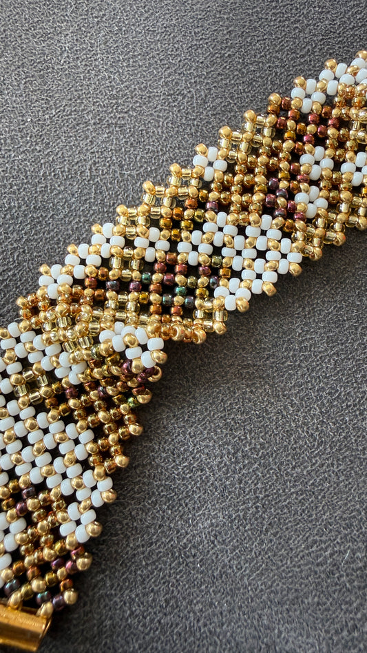 Bracelet Pondo “Golden Vibes Only”
